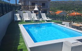 Superb Bruzende Village